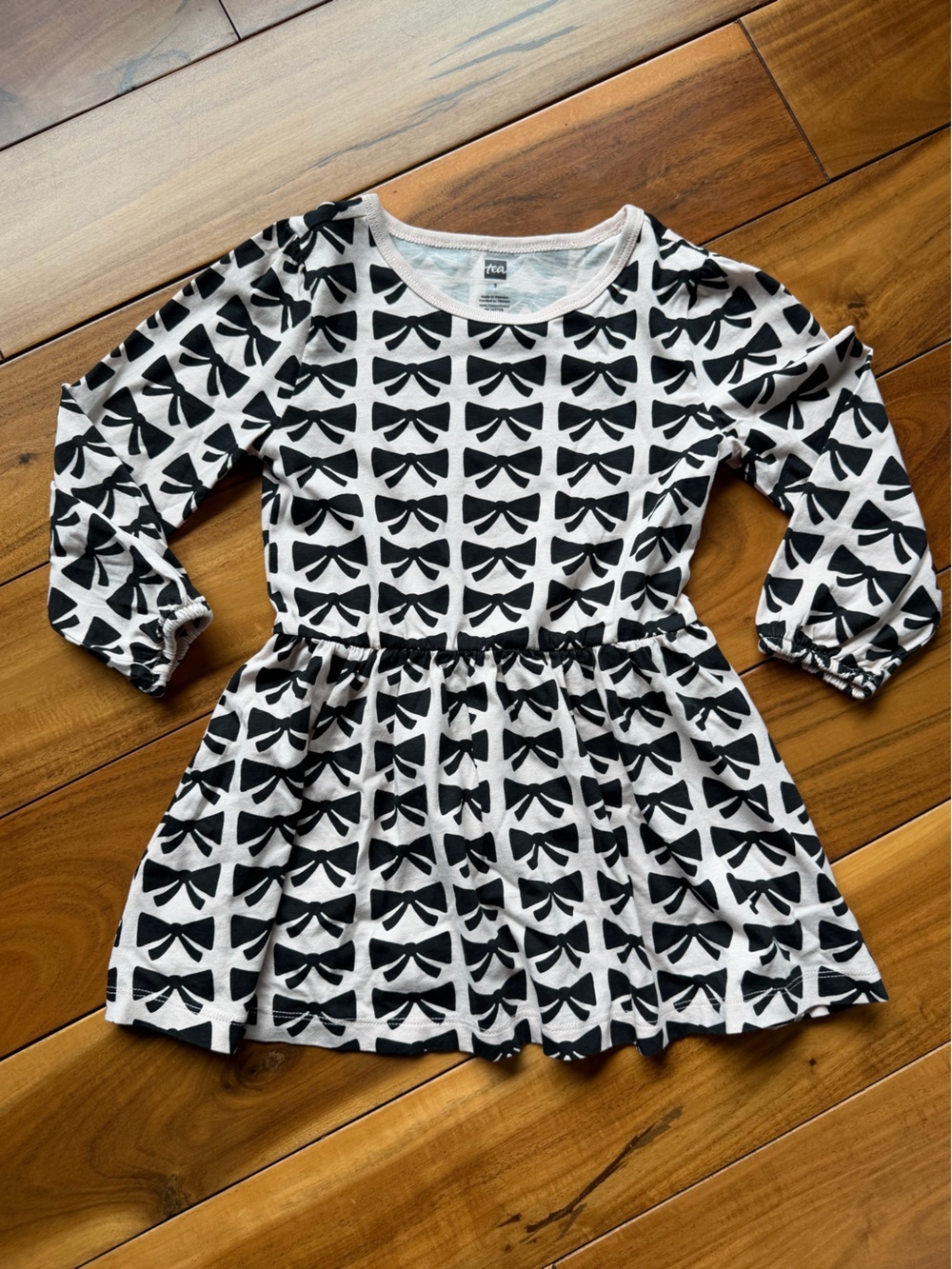 EUC. Tea Collection Long Sleeve Dress Size 3